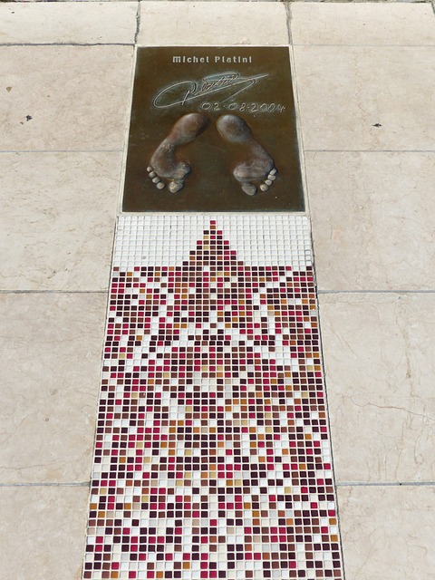 激烈争执 激烈争执